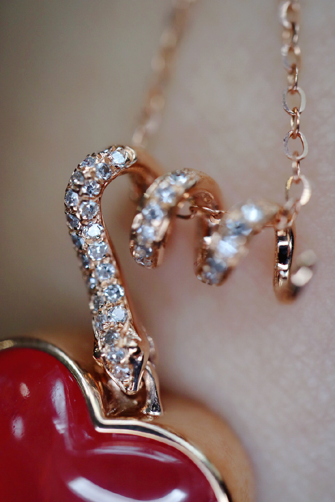 红纹石 | 玫瑰金、钻石镶嵌