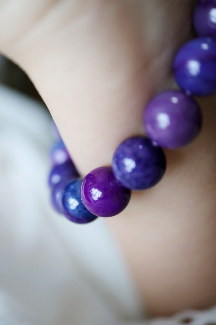 舒俱来 | 星际之石