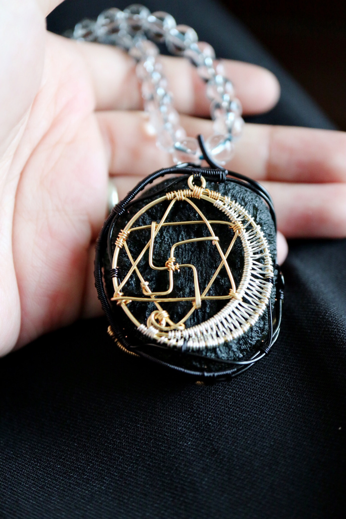 捷克陨石 | 客定