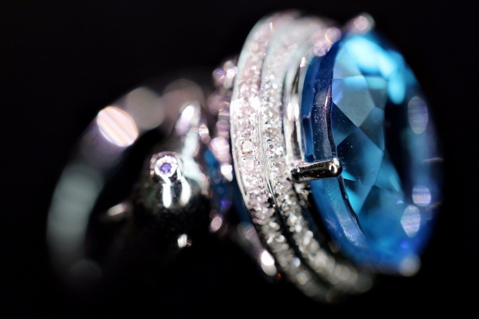 托帕石 | 白金钻戒