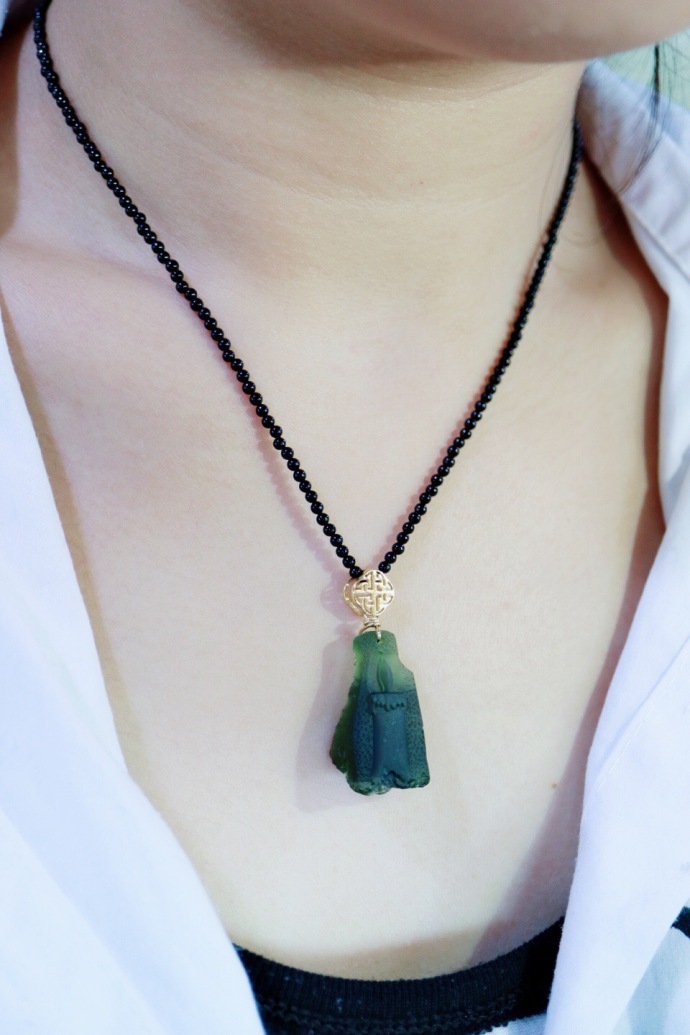 捷克陨石 | 点亮心灯