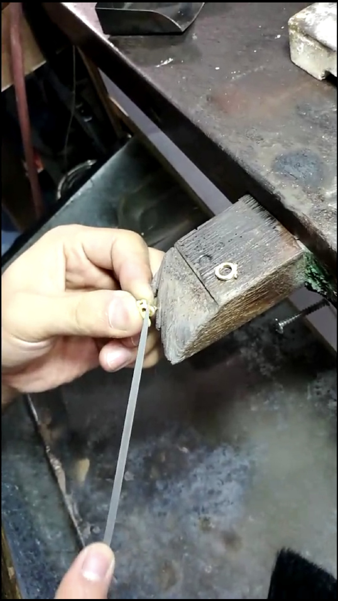 纯手工打造8k金扣