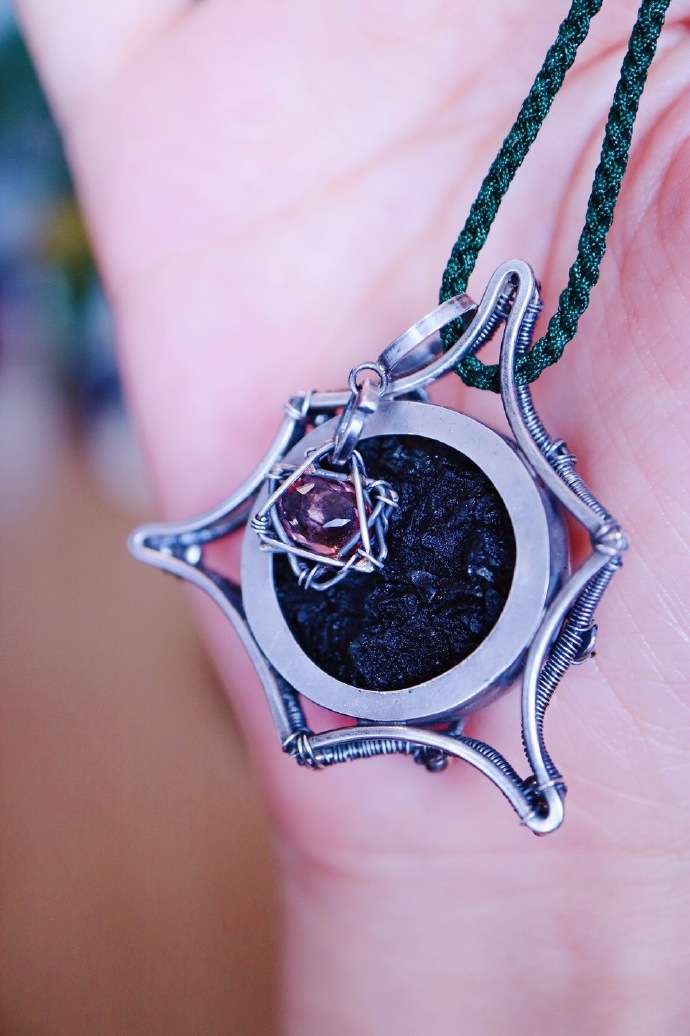 【捷克陨石-梅尔卡巴】 超越自我消失的快感,一切归一