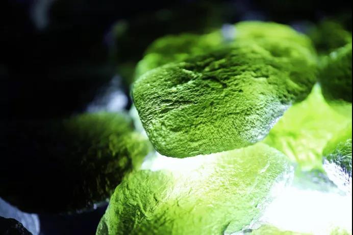 天然捷克陨石原石 捷克陨石等晶石能疗愈什么?晶石疗愈解读!-菩心晶舍