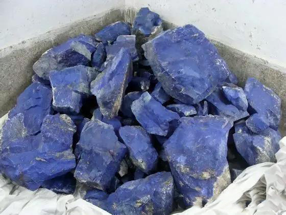 青金石老矿原石