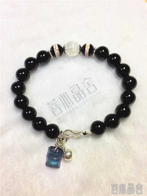 05aa7b5da71956d56c4dc17f1f23e41c