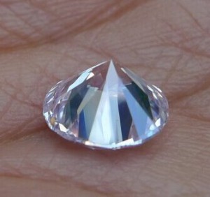 钻石等级如何鉴定?-菩心晶舍