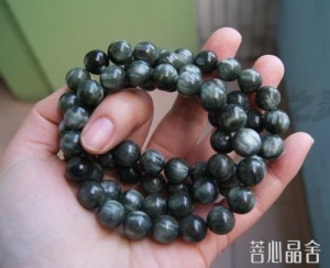 低级晶族最有个性绿龙晶-菩心晶舍