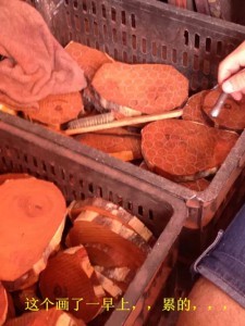 小叶紫檀:从印度生长,走私,到国内手串成品全程高清解密-菩心晶舍