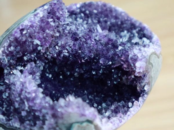 一块顶级乌拉圭紫晶簇，紫气东来-菩心晶舍