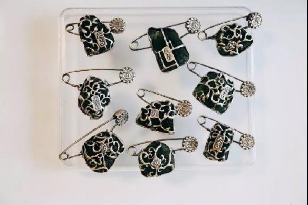 菩心晶舍别针款捷克陨石手工制作全过程,细微处见用心!-菩心晶舍