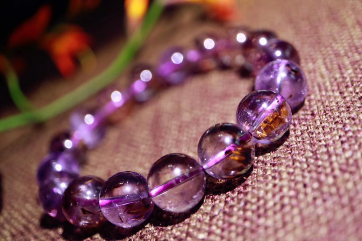 【菩心 | 紫钛晶】紫钛晶，兼顾了紫水晶的紫气东来和钛晶的招财-菩心晶舍
