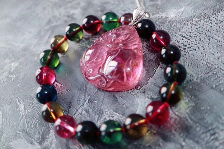 【碧玺】将多种彩色宝石的优点集于一身-菩心晶舍