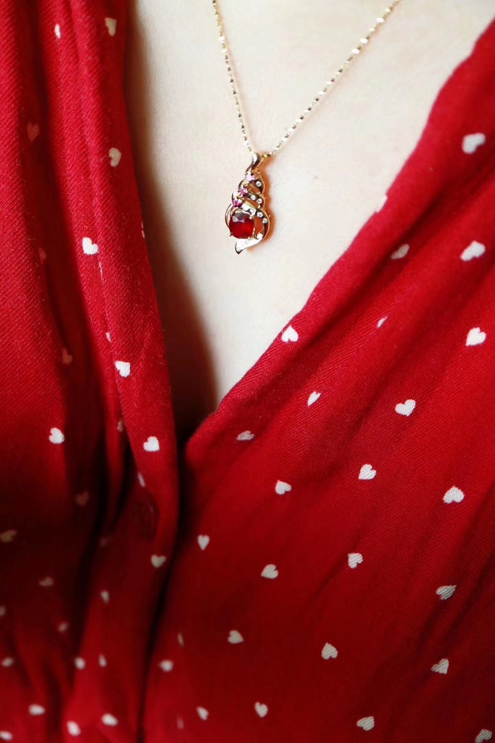 【红宝石&鸽血红】妈咪戴上它，一定满心欢喜-菩心晶舍