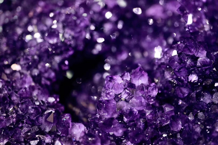 【紫晶洞】国庆前夕来一只妖孽，收藏级的乌拉圭紫晶洞-菩心晶舍