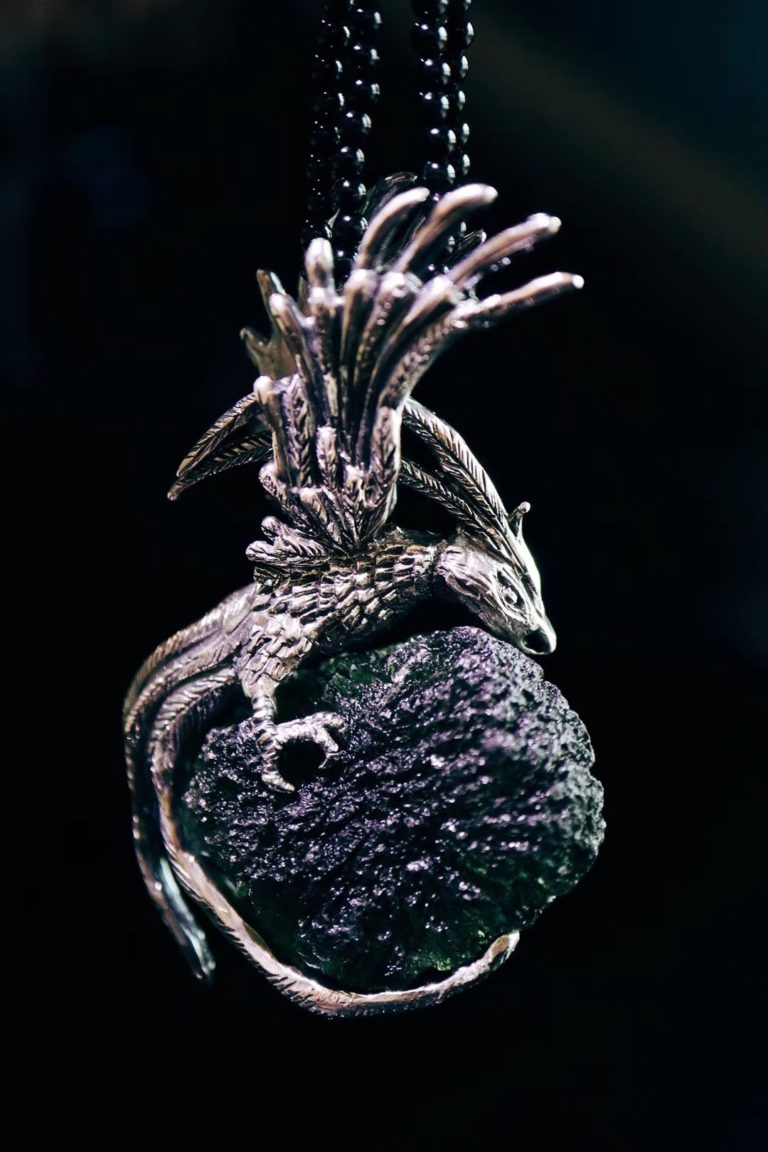 捷克陨石 捷克陨石项链在哪里买?好工艺选择菩心晶舍!-菩心晶舍