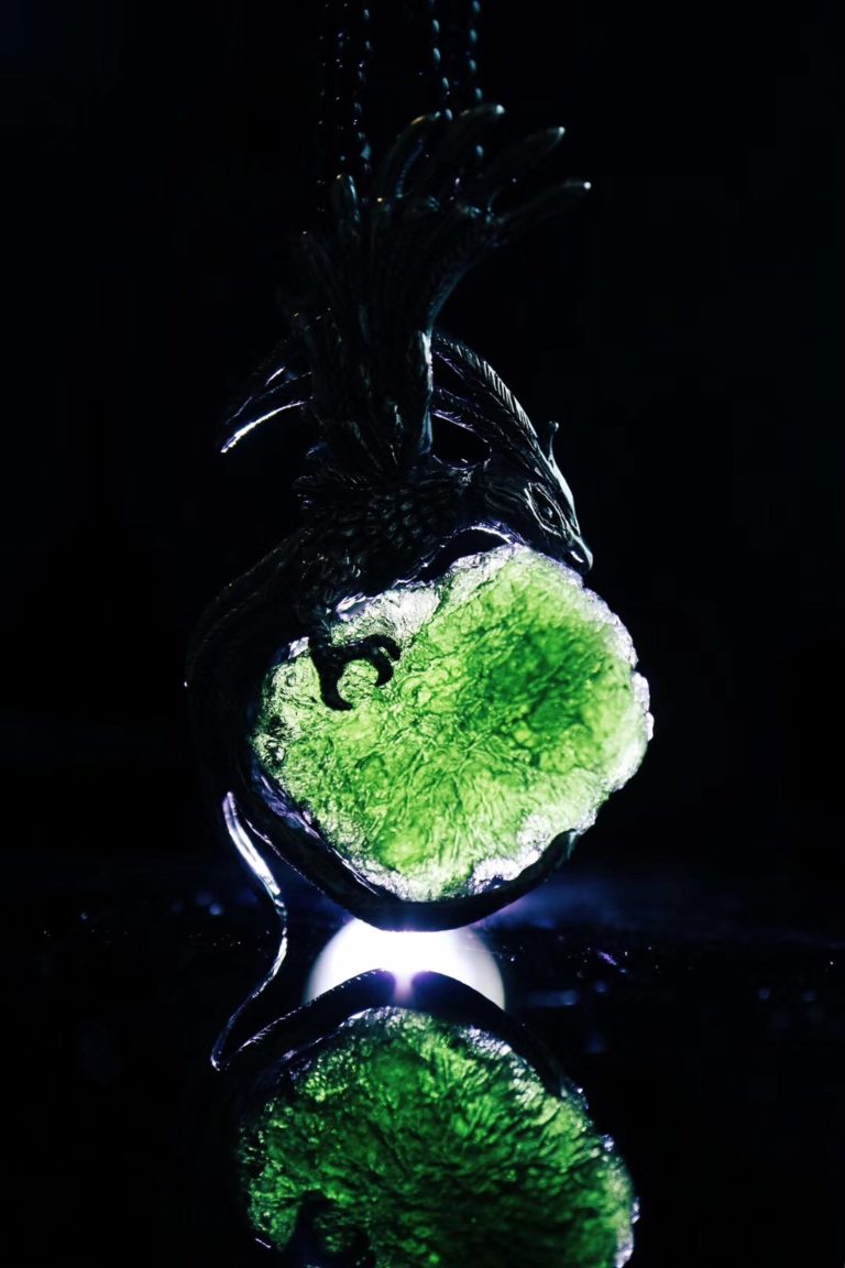 捷克陨石 捷克陨石项链在哪里买?好工艺选择菩心晶舍!-菩心晶舍