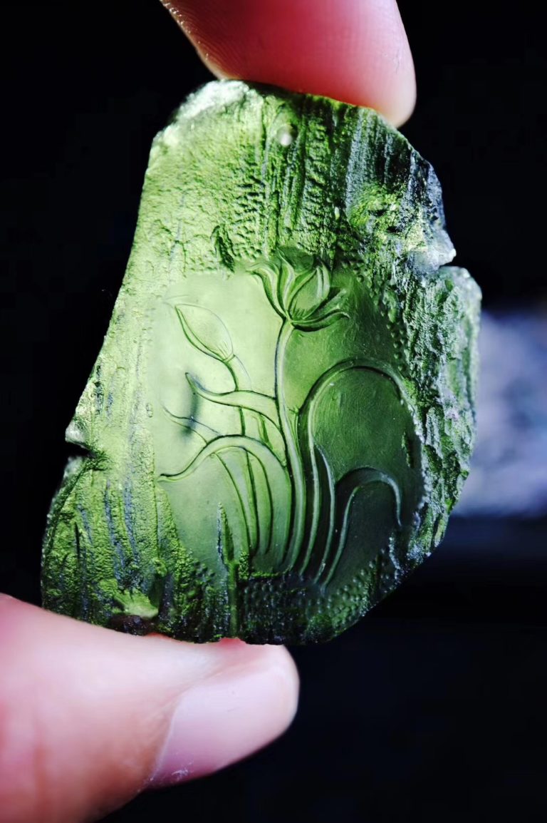 捷克陨石 捷克陨石项链在哪里买?好工艺选择菩心晶舍!-菩心晶舍