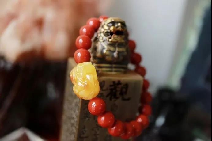 正品四川南红手链配蜜蜡貔貅 听说最近南红玛瑙摊上事了?!买家要注意了!-菩心晶舍