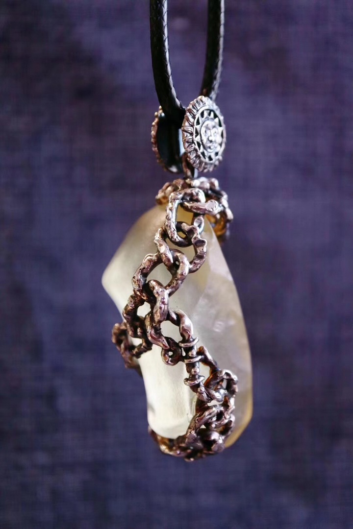 利比亚黄金陨石