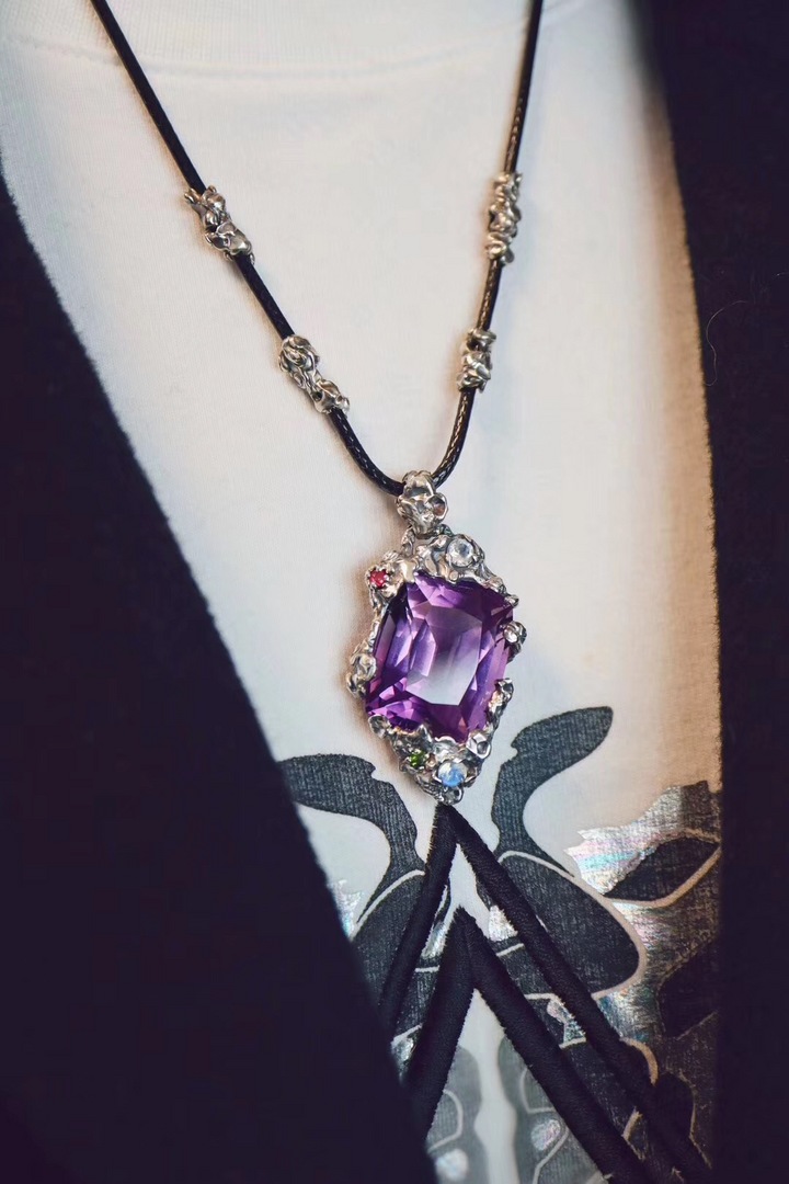【宝石级紫晶​】戴​上紫晶， 会有期待已​久的​好​事发生​ 哦~​​​​-菩心晶舍