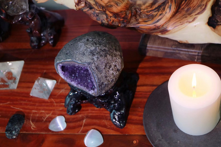 【乌拉​圭​紫‎晶​洞】一只‎嫩​嫩‎的‎“小​寿桃‎”，福​运‎长​寿​-菩心晶舍