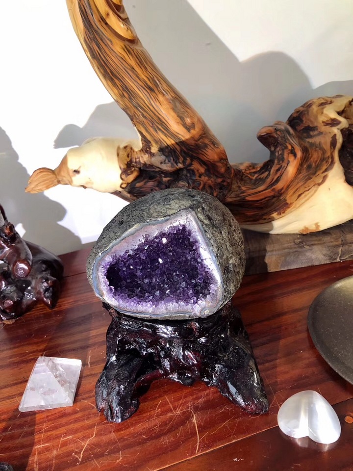 【乌拉​圭​紫‎晶​洞】一只‎嫩​嫩‎的‎“小​寿桃‎”，福​运‎长​寿​-菩心晶舍