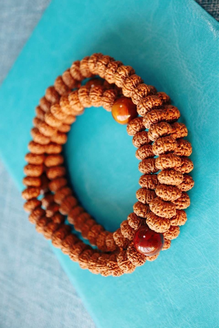 【金刚菩提】众生以菩提为烦恼,菩提以烦恼为菩提-菩心晶舍