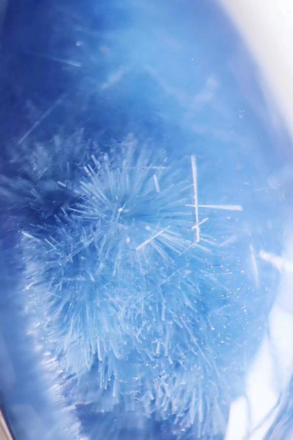 蓝发晶为什么这么稀少?揭秘关于蓝发晶的传说!-菩心晶舍