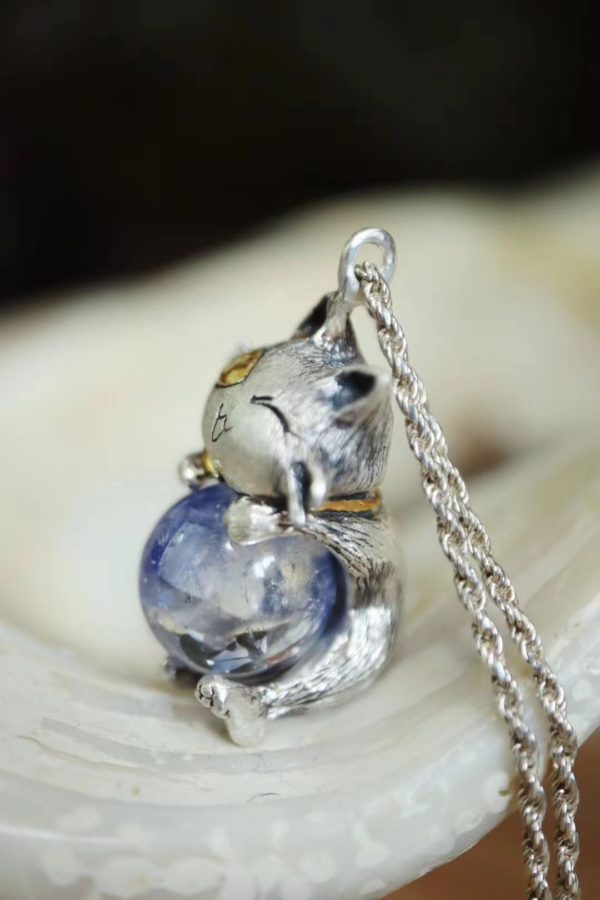 菩心晶舍的蓝发晶撸猫款吊坠出成品啦！喜欢撸猫的看过来..-菩心晶舍