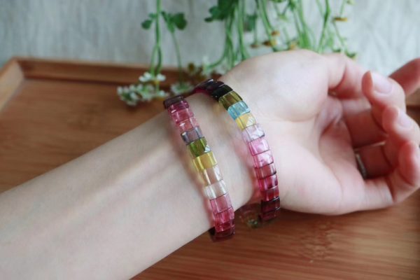 什么人适合佩戴碧玺首饰呢?-菩心晶舍