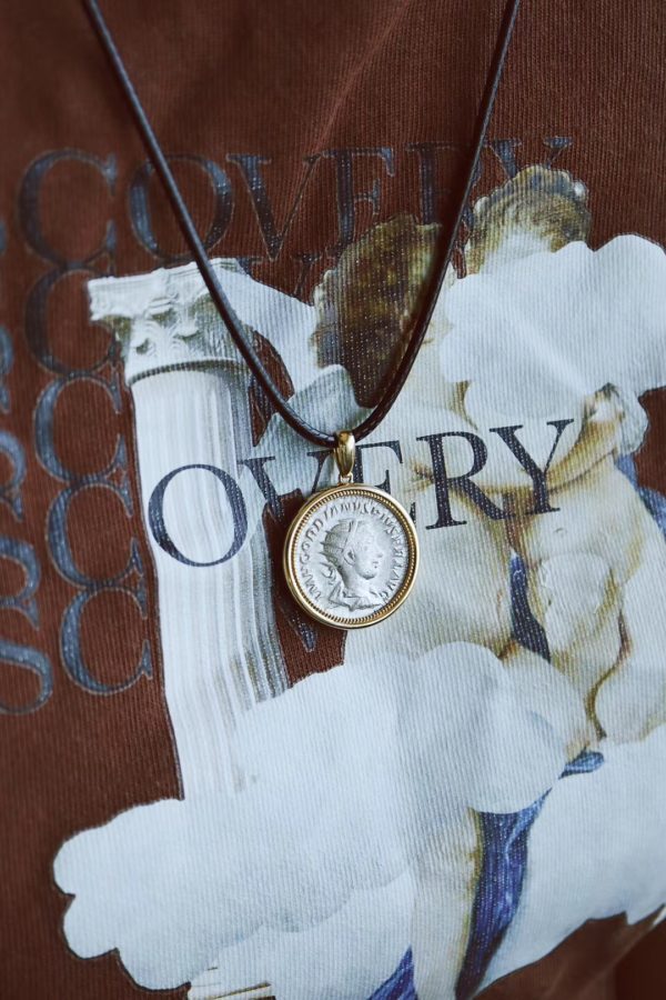 古罗马银币吊坠作为辟邪护身,他很赞-菩心晶舍