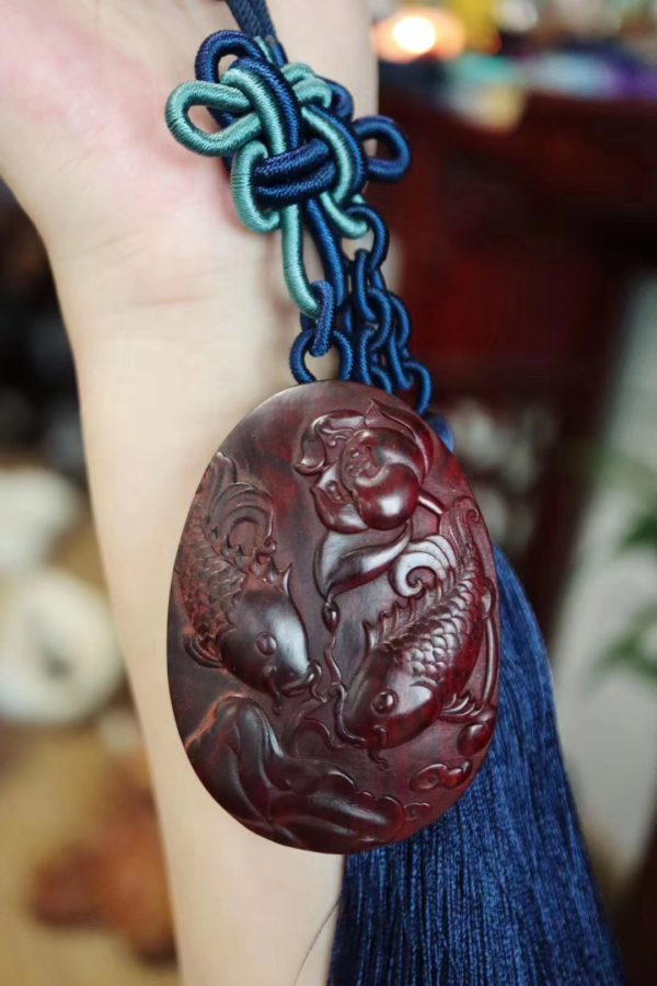 小叶紫檀有什么寓意?小叶紫檀适合什么人佩戴?-菩心晶舍