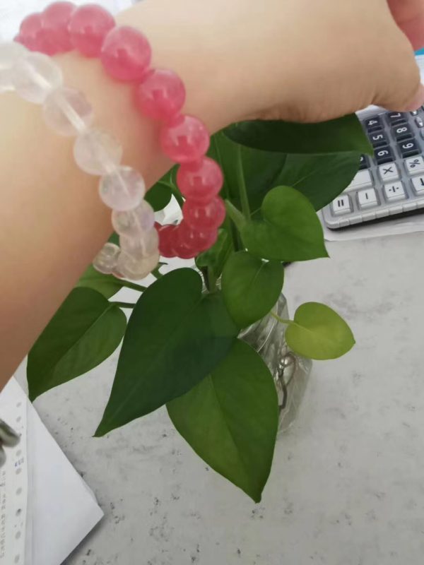 【客户返图】准妈咪，月光石安胎，红纹石开心轮，都好有爱呢。-菩心晶舍