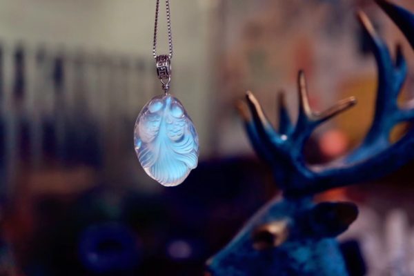 月光石有哪些美好的传说和寓意?-菩心晶舍