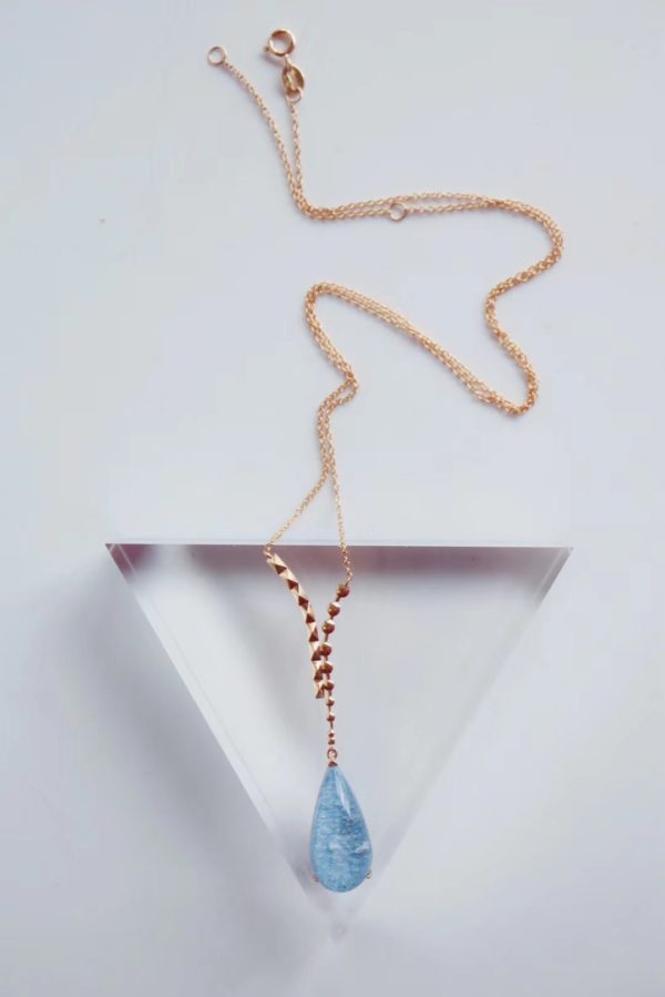 快看蓝发晶仙仙锁骨链,真的好百搭!-菩心晶舍