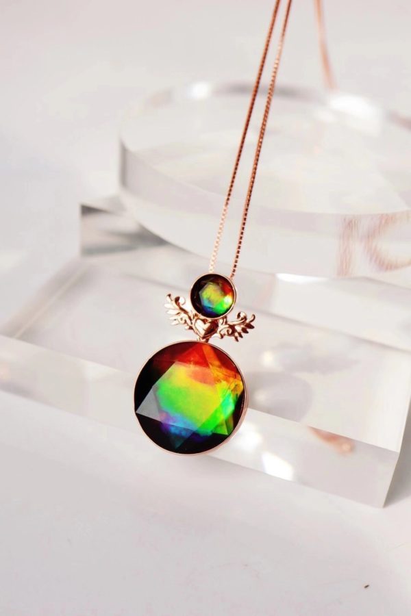 吸收天地精华的斑彩石,跟恐龙一个时代-菩心晶舍