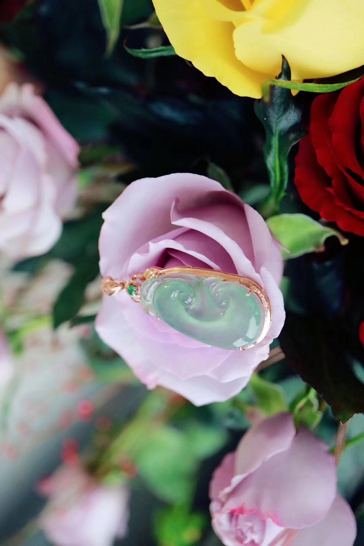 【菩​心 ｜ 翡翠】