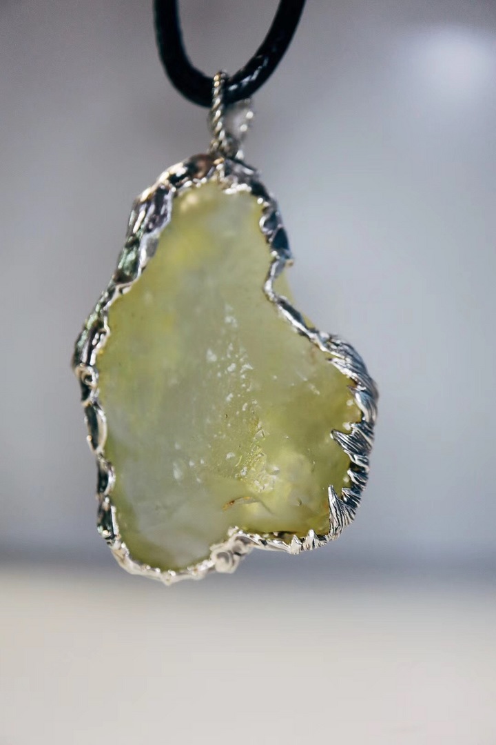 利比亚黄金陨石