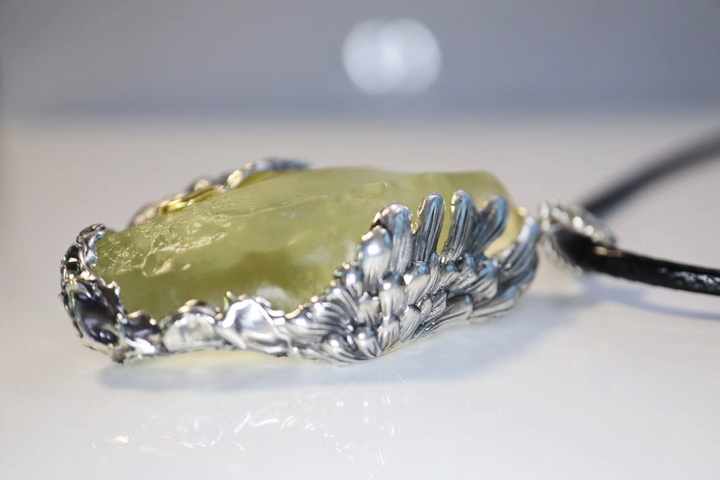 利比亚黄金陨石