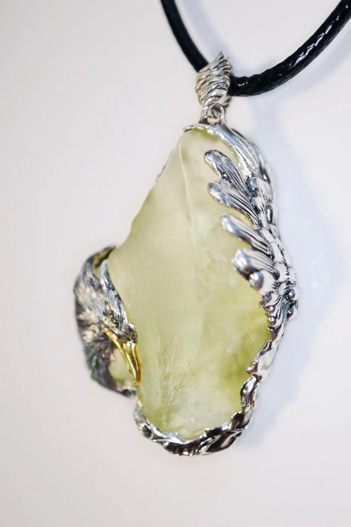 利比亚黄金陨石