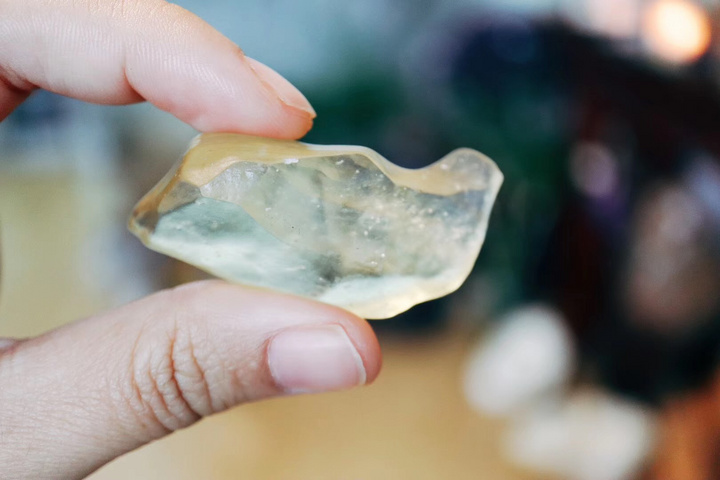 【利比亚陨石】