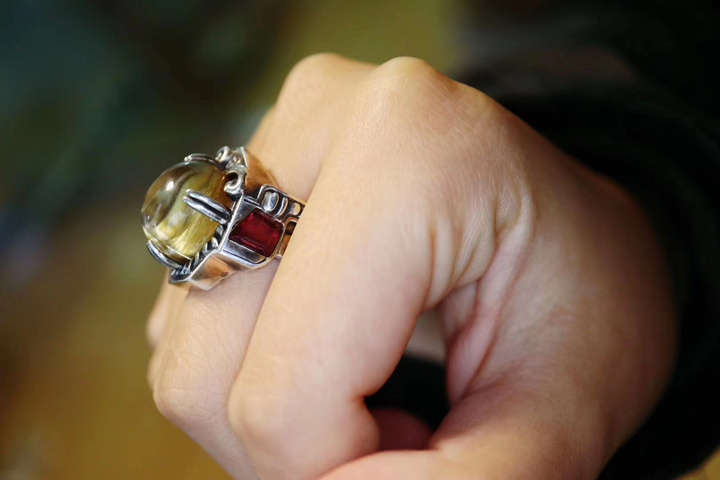 【钛晶&碧玺】代表领导力的钛晶戒指-菩心晶舍