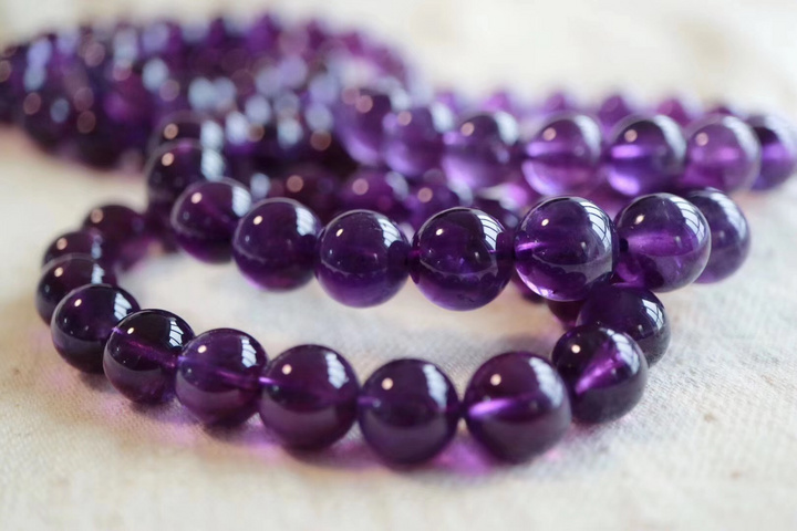 【紫‍水‌晶⁡⁢⁡‍】紫水晶代表⁡⁠高⁠⁣⁣层次的‌​爱意‌，神‌秘⁢‌而‌浪‌⁡‍漫-菩心晶舍