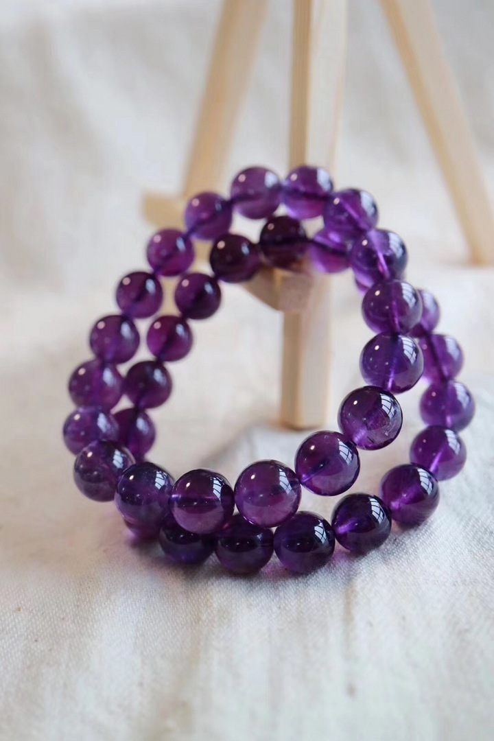 【紫‍水‌晶⁡⁢⁡‍】紫水晶代表⁡⁠高⁠⁣⁣层次的‌​爱意‌，神‌秘⁢‌而‌浪‌⁡‍漫-菩心晶舍