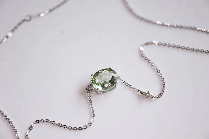 绿碧玺锁骨链