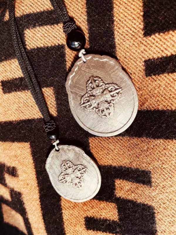 用什么来守护自己?大菩心的陨铁九宫八卦牌-菩心晶舍