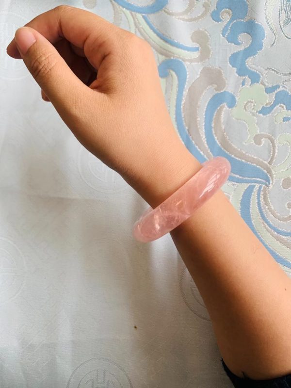 马粉镯子,如此通透冰透水润的等级,实数不易-菩心晶舍