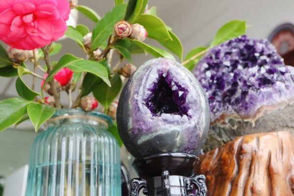 “恐龙蛋”,紫晶洞中的重器!-菩心晶舍