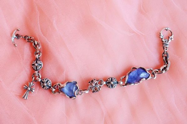 拥有一条蓝发晶手链, 便是治愈自己的开始!-菩心晶舍